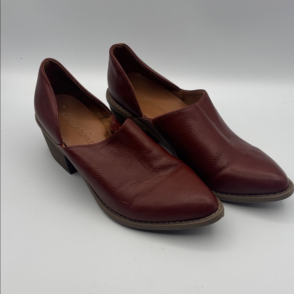 Cynthia Rowley Eddie stacked heel cutout booties.  Size 8